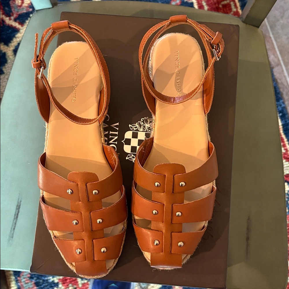 Vince Camuto-Broica leather sandals brown (rosewood) Size 9 1/2 M New in Box
